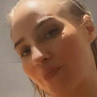 Ebanie Bridges Desnuda