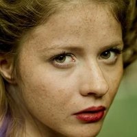 Ecem Uzun Desnuda