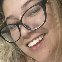 Eduarda Estivalet Desnuda