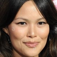 Elaine Tan Desnuda