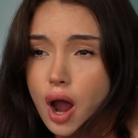 Elisonni Desnuda