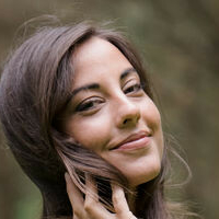 Em Woods Desnuda