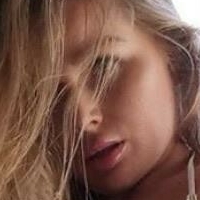 Emma Haggstrom Desnuda
