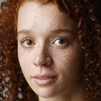 Erin Kellymen Desnuda