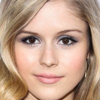 Erin Moriarty Desnuda