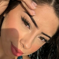 Estrella Stefanie Martinez Desnuda