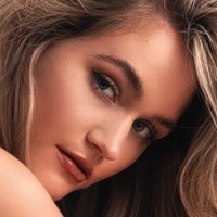 Eva Krämer Desnuda