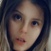 Fah Suicide Desnuda