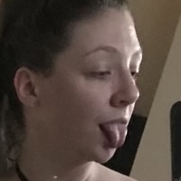 Feisty Vee Desnuda