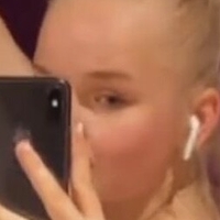 Fiona Kaiser Desnuda