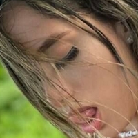 Gigi Macias Desnuda
