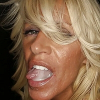 Gina West Desnuda