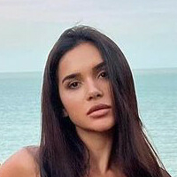 Gizelly Bicalho Desnuda