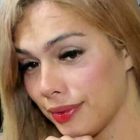 gizibehotts Desnuda