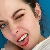 Gracie Gillam Desnuda