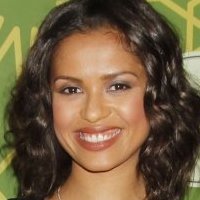 Gugu Mbatha-Raw Desnuda