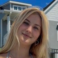 Hailey D Desnuda