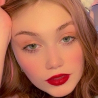 Hailey Desnuda