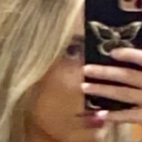 Hailsbee Desnuda