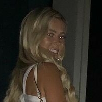 Hannah Sharpe Desnuda