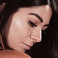 Hayley Skylar Ashley Desnuda