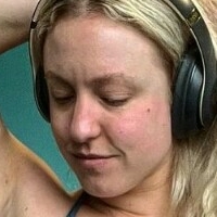 Imogen Rees Desnuda
