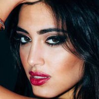 Inas X Desnuda