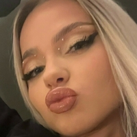 InnocentBaby9 Desnuda