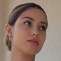 Isabella Desnuda