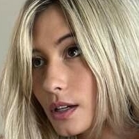 Issa Vegas Desnuda