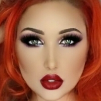 Ivy Tenebrae Desnuda