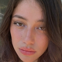 Jaz.t.ruv Desnuda