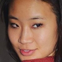 Jeannie Elise Mai Desnuda