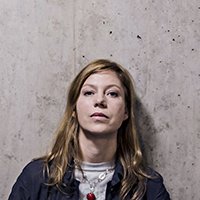 Jule Boewe Desnuda