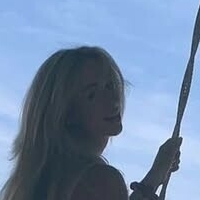 Julia Jaku Desnuda