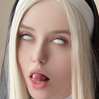 Julia Situn Desnuda
