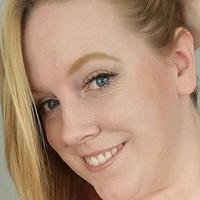 Julie Bliss Desnuda