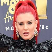 Justina Valentine Desnuda