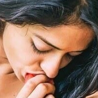 Kamya Buch Desnuda