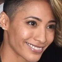 Karen Clifton Desnuda