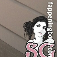 Katiafire Desnuda