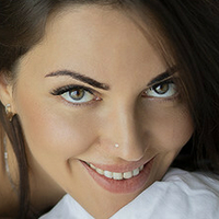 Katya Adawi Desnuda