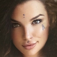 Kayla Tade Desnuda