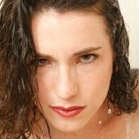 Keira Grant Desnuda