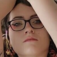 Kimmmmmmm U Desnuda