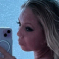 Kinga.Offiziell Desnuda