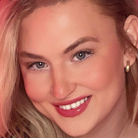 kloebby Desnuda