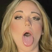 kxmmm Desnuda
