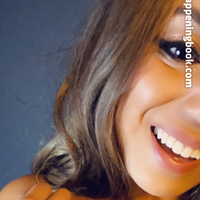 Kyra Batara Desnuda