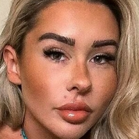 laceymontgomery Desnuda